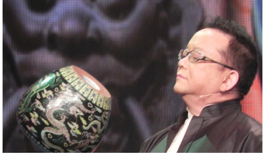 鑒定|9年前，王剛因鑒定失誤砸碎價值2億的文物，遭起訴后結果如何？