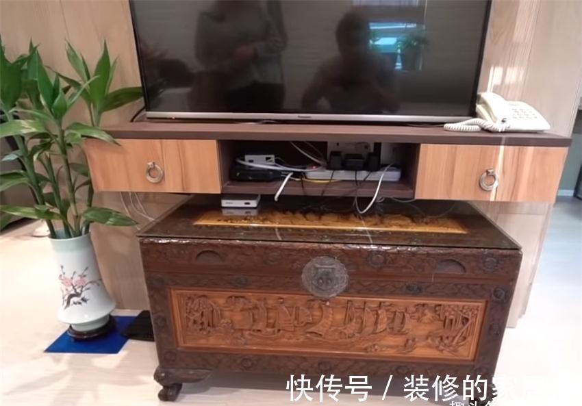 收纳|退休夫妇买下35㎡养老房，一室改两室，将蜗居变成温馨中式家