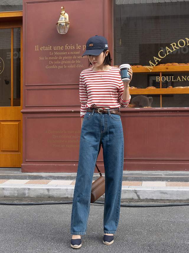 半身裙|今年秋天“条纹衫”又火了,搭配上牛仔裤或直筒西裤,高级又洋气