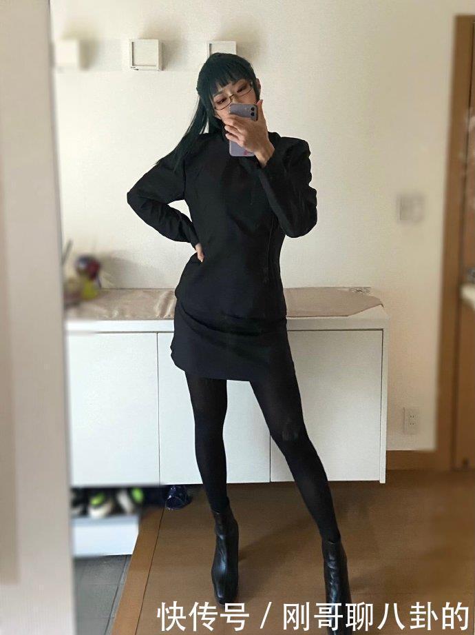网友COS禅院真希，网友热评：真希本人不要随便从动漫里走出来