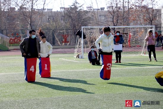 县实验小学|2021年五莲县城市社区冬季全民健身趣味运动会成功举办