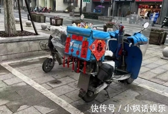 鸭鸡!虎年,被邻居家的春联,笑到肚子疼!