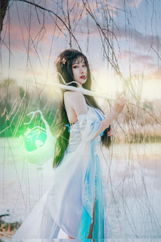 cos|三分钟学会不用素材给照片制作特效光效,你学会了吗?