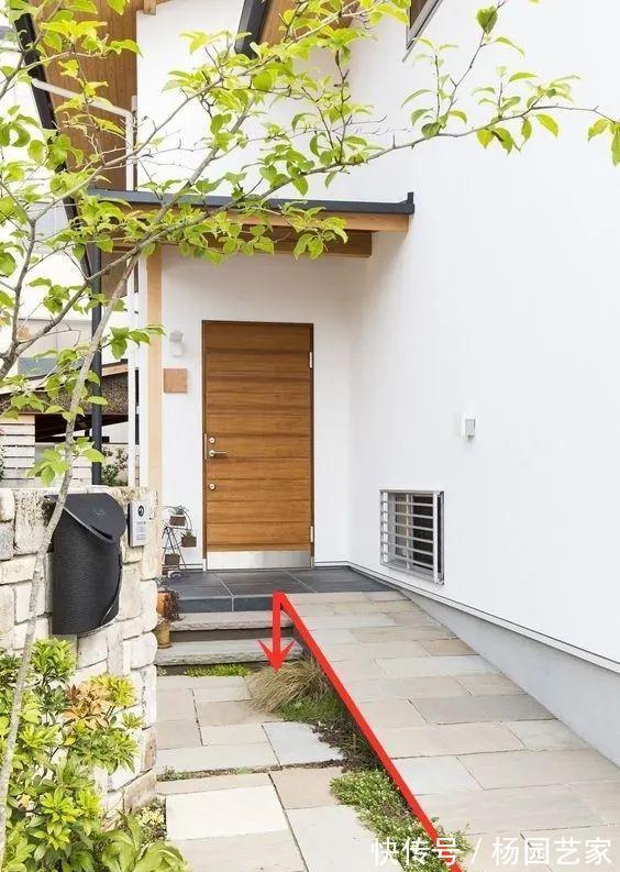 入户门|日本人真会抖机灵,但凡有条件的,都想法设法在入户门前设小斜坡