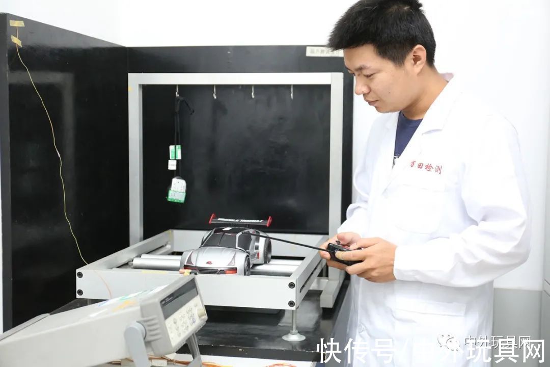 电压|“电动玩具禁用碱性电池”？