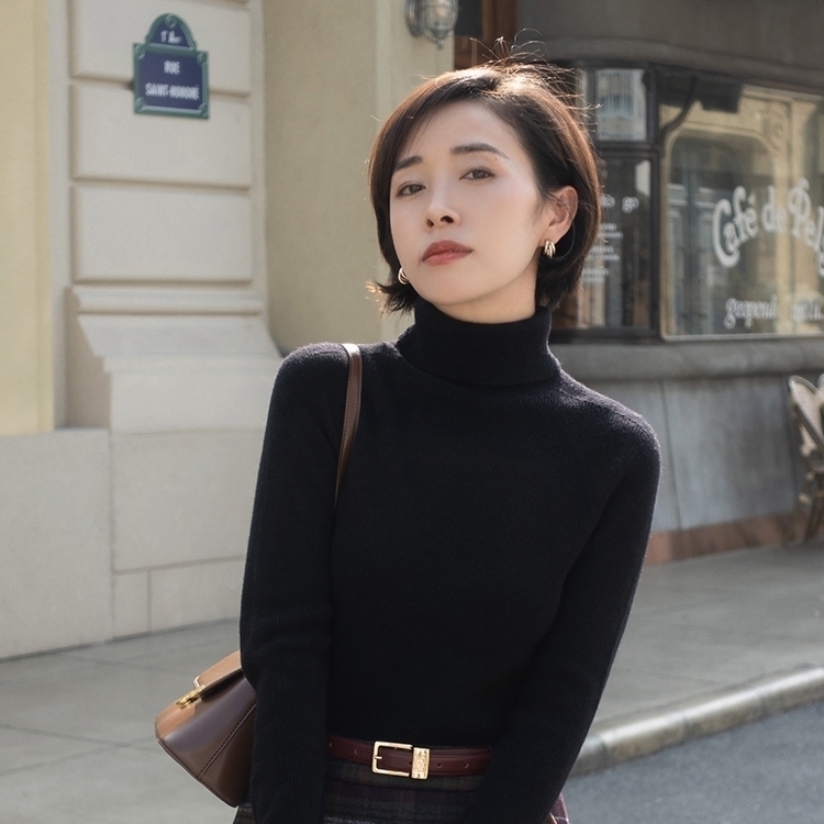 半身裙 30+女性如何摆脱土气感?针织衫搭配半身裙,高级时髦又减龄