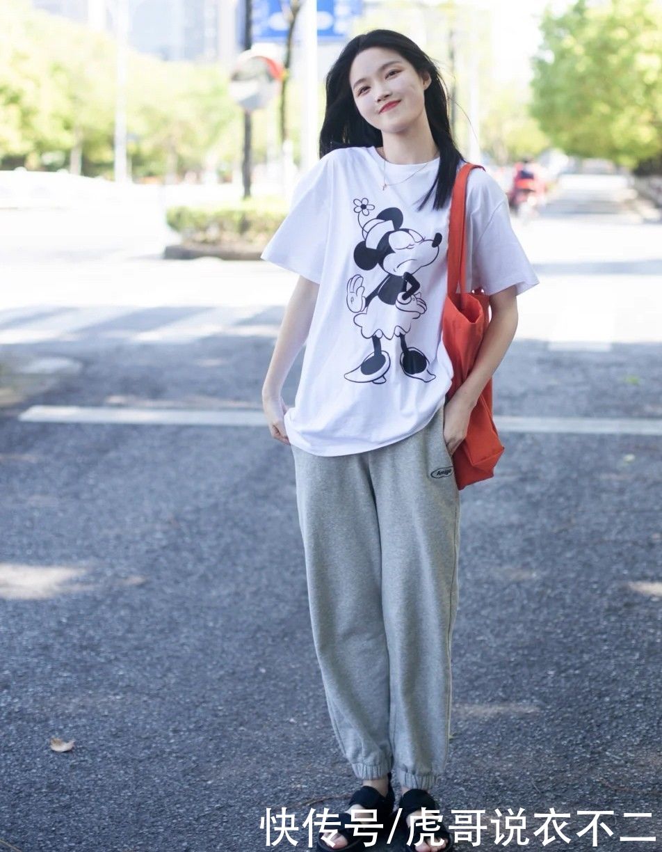 夏日“凉鞋”搭配攻略，get这些款式，轻松变身“清凉”女神