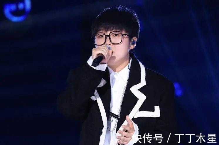 王靖雯|好尷尬,華少連續(xù)三次讀錯王靖雯的選票,好聲音總決賽有點“假”