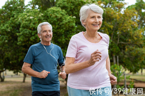 中老年人|老人过了60岁，是静养修身好，还是锻炼强身好？告诉你正确做法