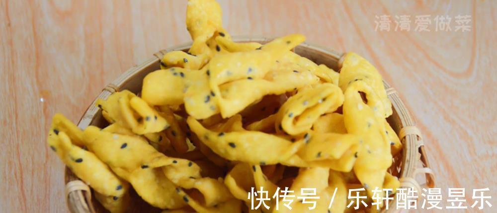 1个红薯放锅里炸一炸，出锅马上变成一道快失传的美食，太香了