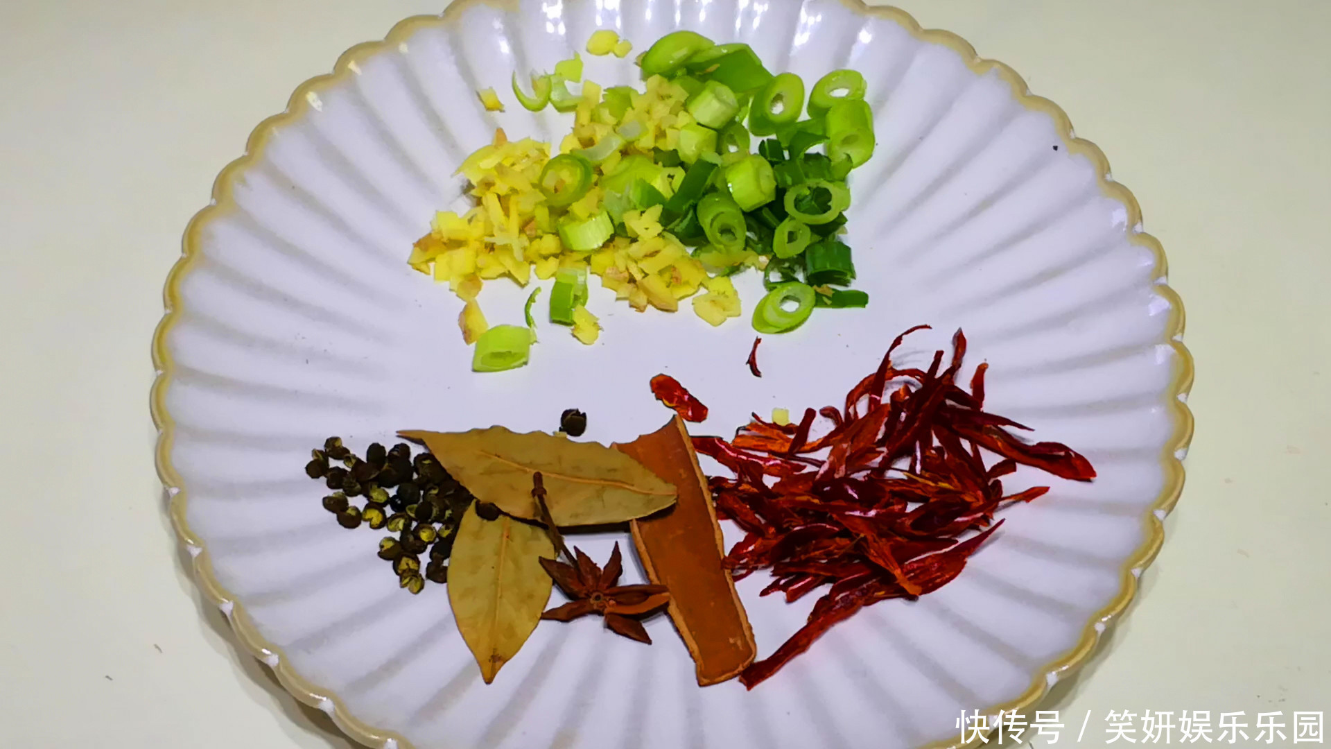 做法|爱吃黄豆西瓜酱不用买,教你懒人做法,不用发霉不用晒,简单易做