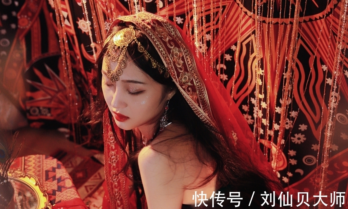 霜叶!诗·十一首丨薄酒三分同雪淡,清茶半盏共花香