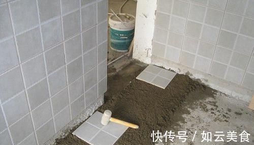 地砖|先铺墙砖还是地砖好？我家工人先铺地砖，还劝我别担心！现想重铺