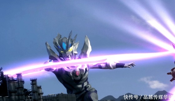 充饥|我们饿了要吃食物,奥特曼饿了吃什么充饥?