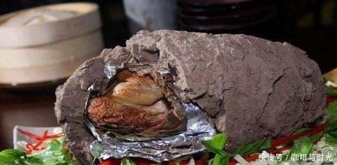 中国最著名的4大“烧鸡”,叫花鸡上榜,吃货连骨头也不放过!