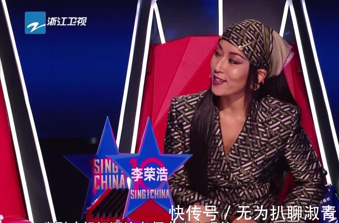 依加输得意难平?其实四位导师都有暗示,只不过李克勤挑明了而已