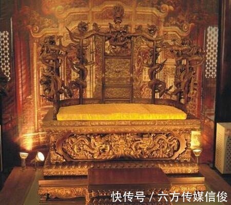 朝冠&故宫有三件宝贝,一般人都不知道它们是干啥用的,最后一样太古怪