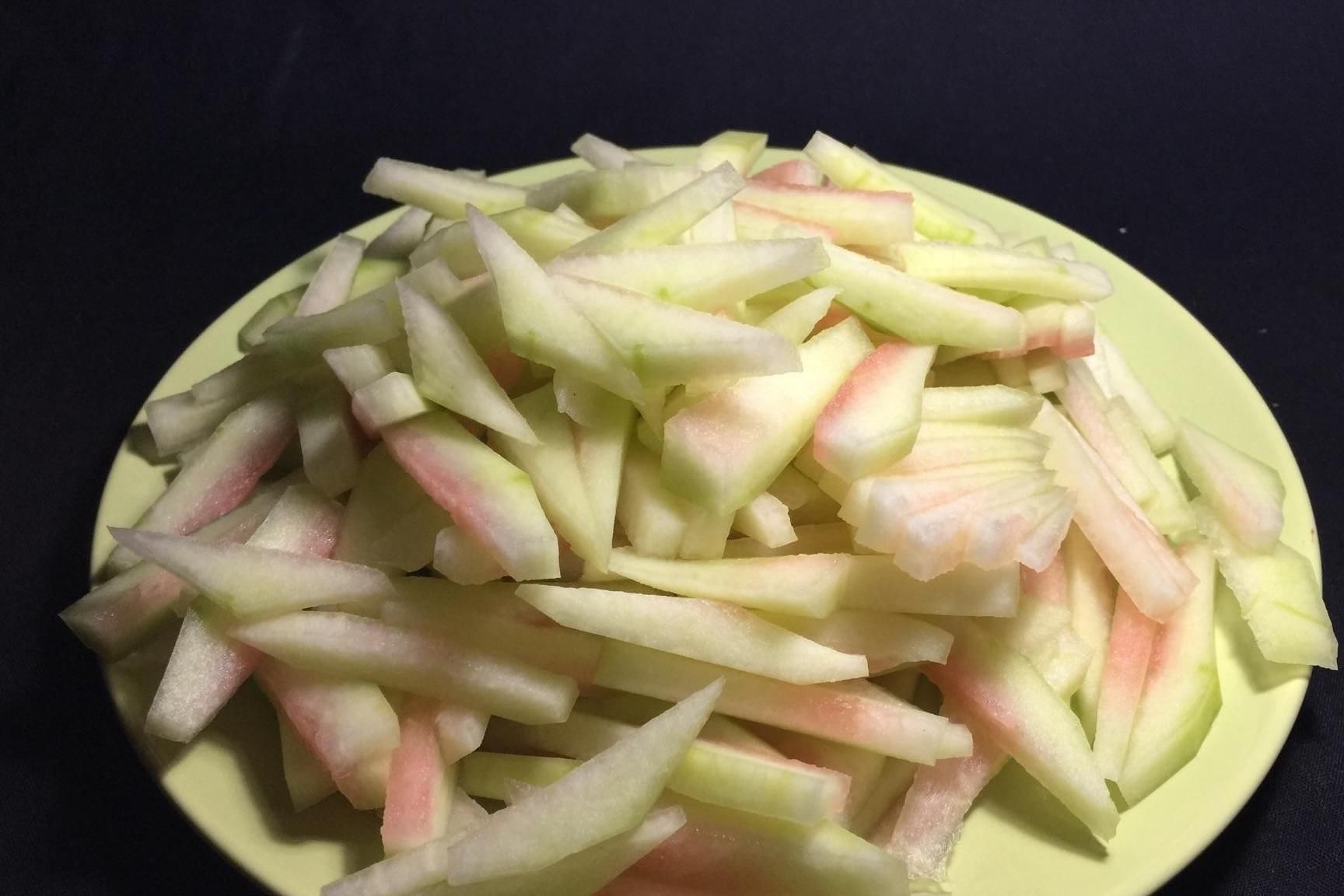 西瓜皮|想长寿先排毒，三种食物要多吃，滋润皮肤，改善睡眠