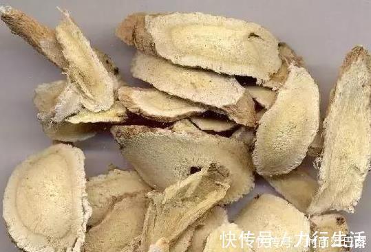 慢性鼻炎|老中医黄芪是一宝，喝黄芪水有12大好处，一起来了解下