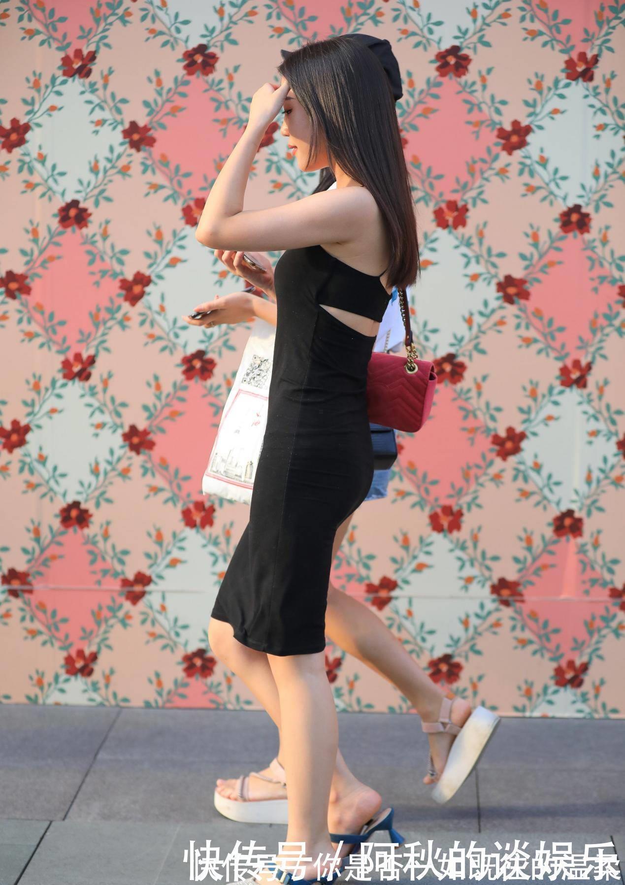 tips 修身小黑裙,简单大气,各种场合轻松hold住,高级又洋气