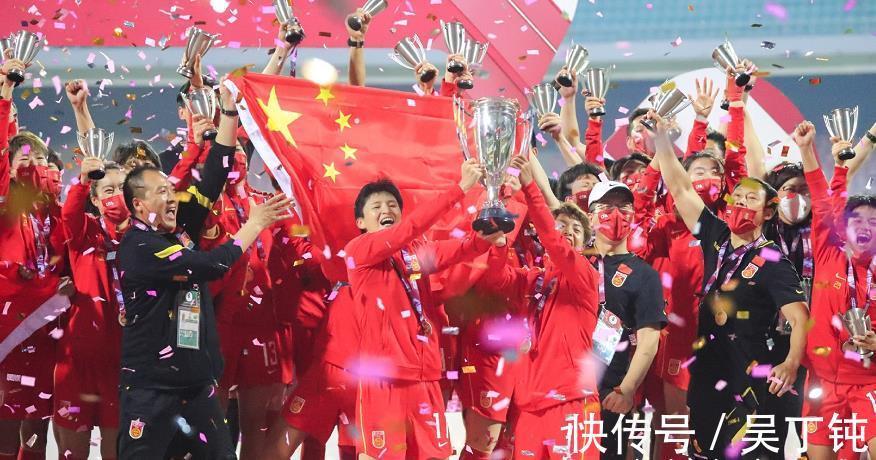 奥预赛|5场造5球!唐佳丽狂飙,决赛戏耍2名韩国队员,热刺:北伦敦皇后