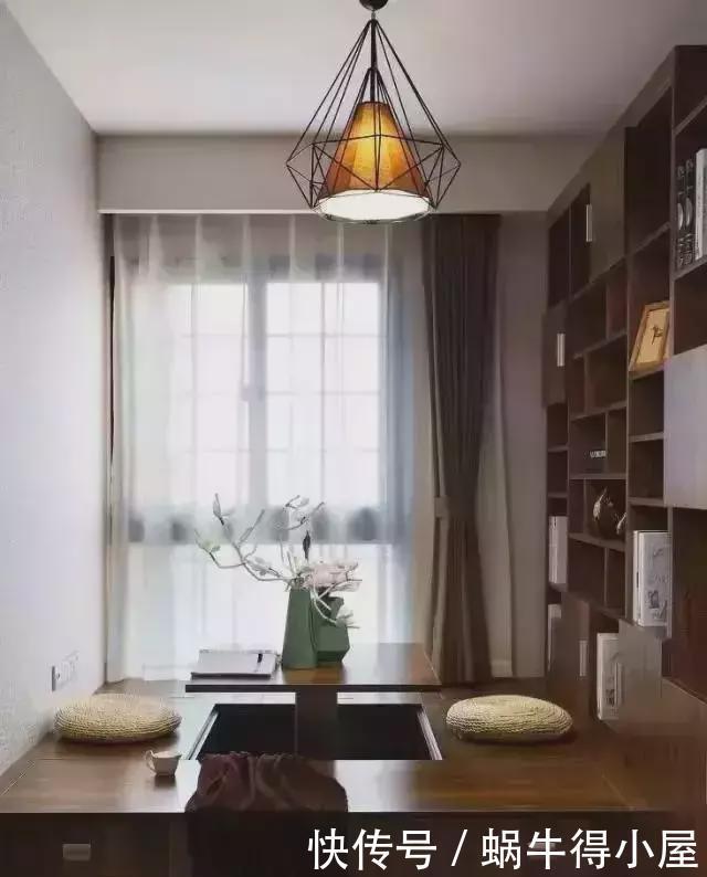 邻居|邻居见我家阳台装一吊柜，嘴上说难看，回家就叫师傅做了！