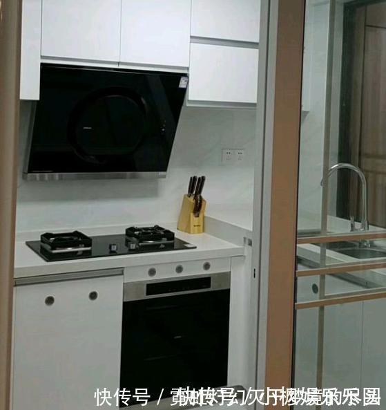 墙面|三个月完工，简装全屋花28万，打扫干净很漂亮，木纹砖很满意