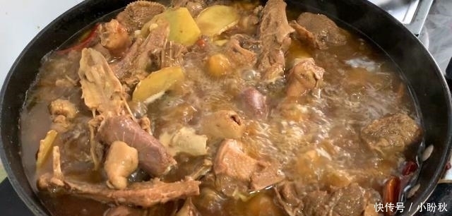 寒冬腊月此肉再贵也要吃,一整年不咳嗽,比牛羊肉还滋补,香极了