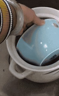 |GIF搞笑趣图:这就是俗话说进去容易出来难!保大还是保小?