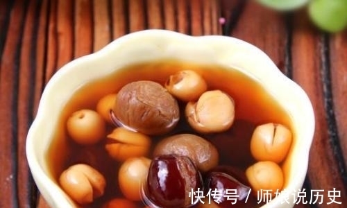 莲子|天冷,聪明的女人用不着化妆,每天喝碗它,素颜出门也能很美