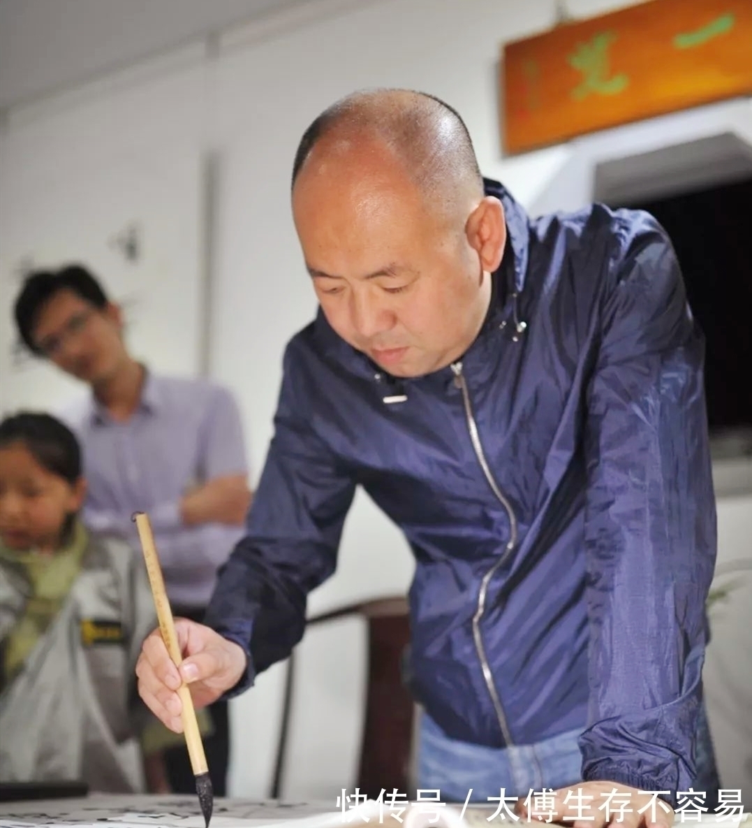 兰亭奖!他的书法“笔锋散乱”,却获全国最高奖,作品好在哪?