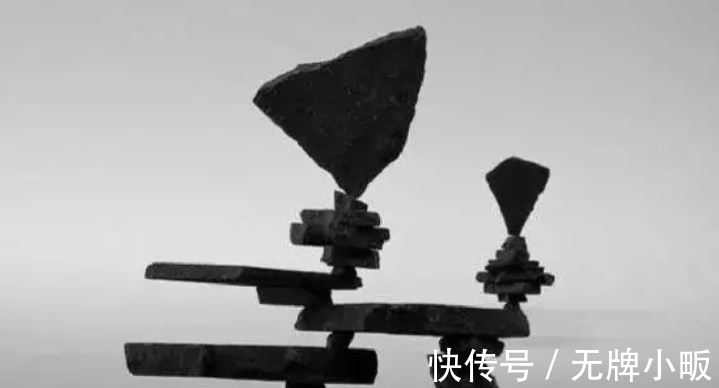 普朗克!爱因斯坦写下 “6-3=6”,并非老眼昏花,而是他发现了1个秘密!