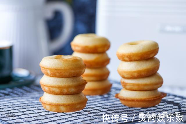 我给女儿做的早餐,5分钟上桌,10分钟光盘,松软香甜,一口一个