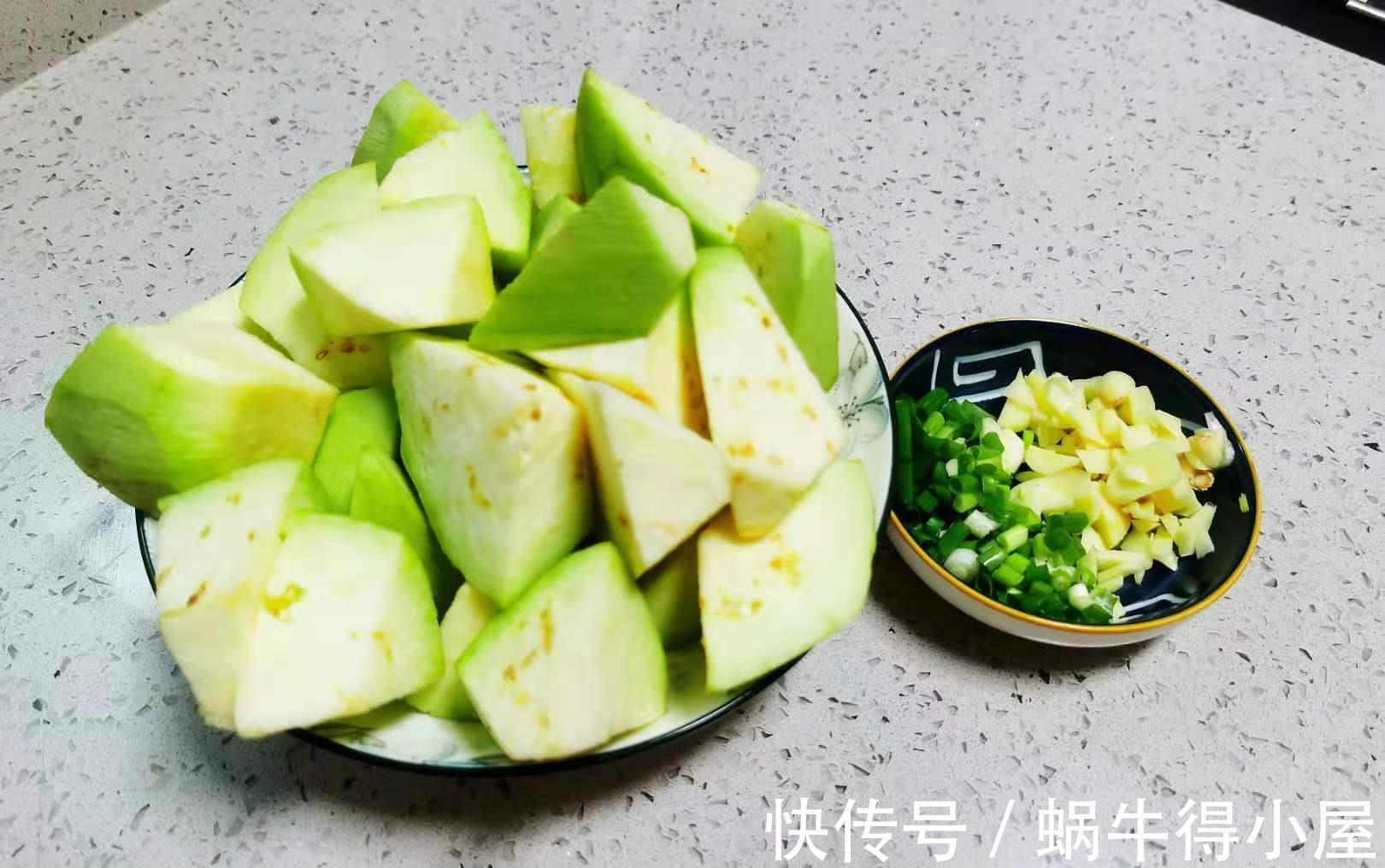 无敌|入秋后,茄子的无敌吃法,营养抗氧化,给肉都不换,真解馋