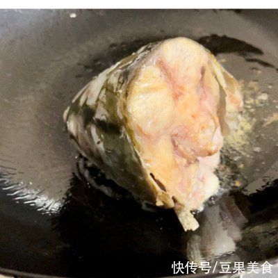 原来鱼头汤这么做，奶白又不腥才是真正的米饭杀手