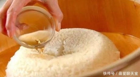  没人知道蒸米饭加上它, 一周排出毒素, 让你年轻20岁