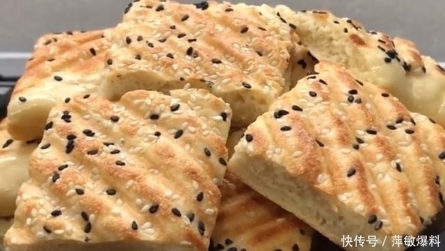 1碗黄豆,2个鸡蛋,没想到这么好吃,不蒸不炸,出锅一会就光盘