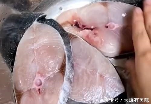 入春后,这鱼再贵也要买,孩子常吃健壮骨骼保护视力,比钙片强!