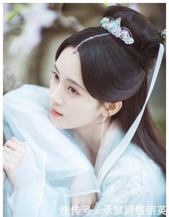抢汉服熊猫还不够？韩网友称鞠婧祎《如意芳霏》抄韩国放河灯习俗