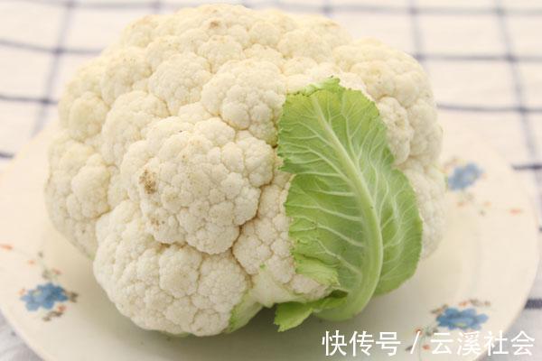 甲状腺激素|甲状腺出现结节,可能与三个原因相关,不想结节变大,要远离两物