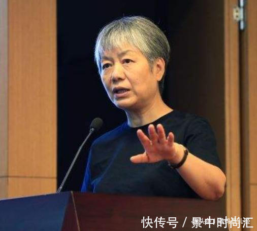 举止|孩子总顶嘴,是家长的失败?李玫瑾教授:教你3句话让娃不再顶嘴