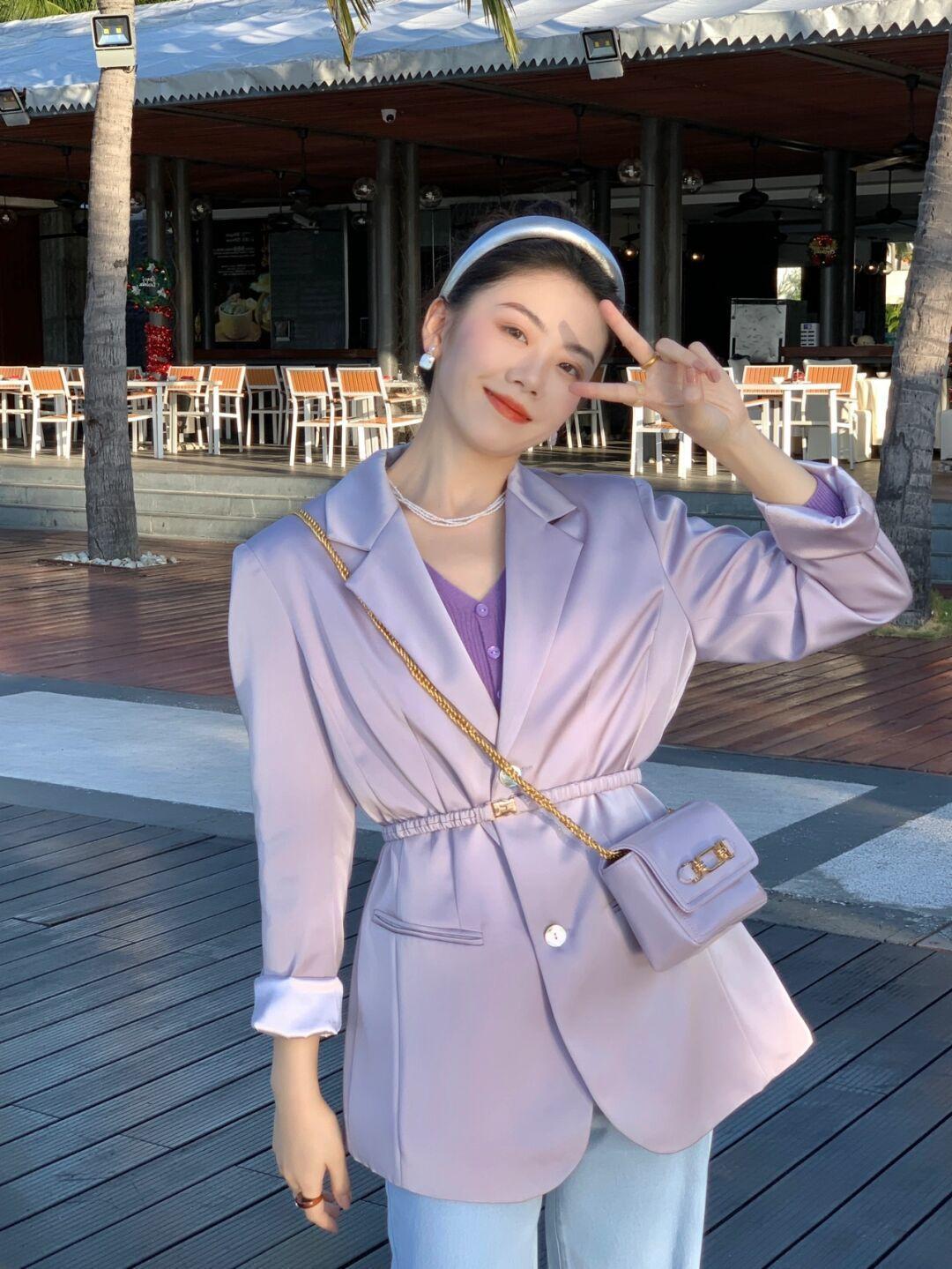 西装|职场穿搭没头绪?试试这些干练大气的“西装”,普通人也能驾驭