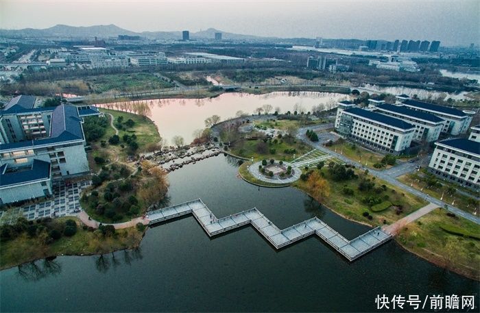 东南大学苏州校区成立，2025年在校学生总规模将达到4500人