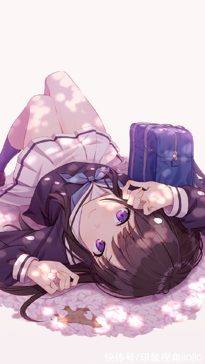 人物$超萌高颜值少女插画,寥寥几笔的线条将人物刻画得生动形象