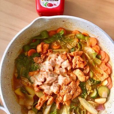 #暖冬酱在手，嗨吃部队锅#韩式辣炒鸡