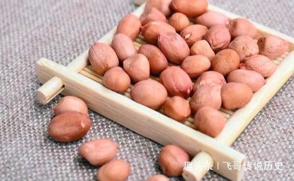 维生素k|花生好吃但是不能乱吃,这样吃花生有这4个好处!快告诉家人