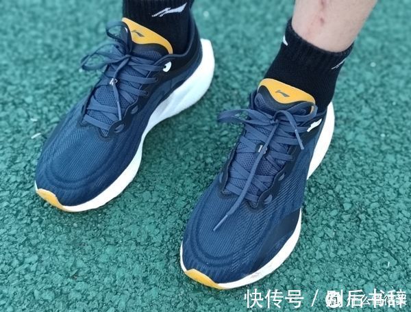 跑步 今年穿过的跑鞋,这5双最值得买!双11年度低价!