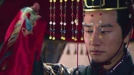 朱祁钰|朱祁镇夺门之变复位,为何朱祁钰不杀了朱祁镇,却只是囚禁?