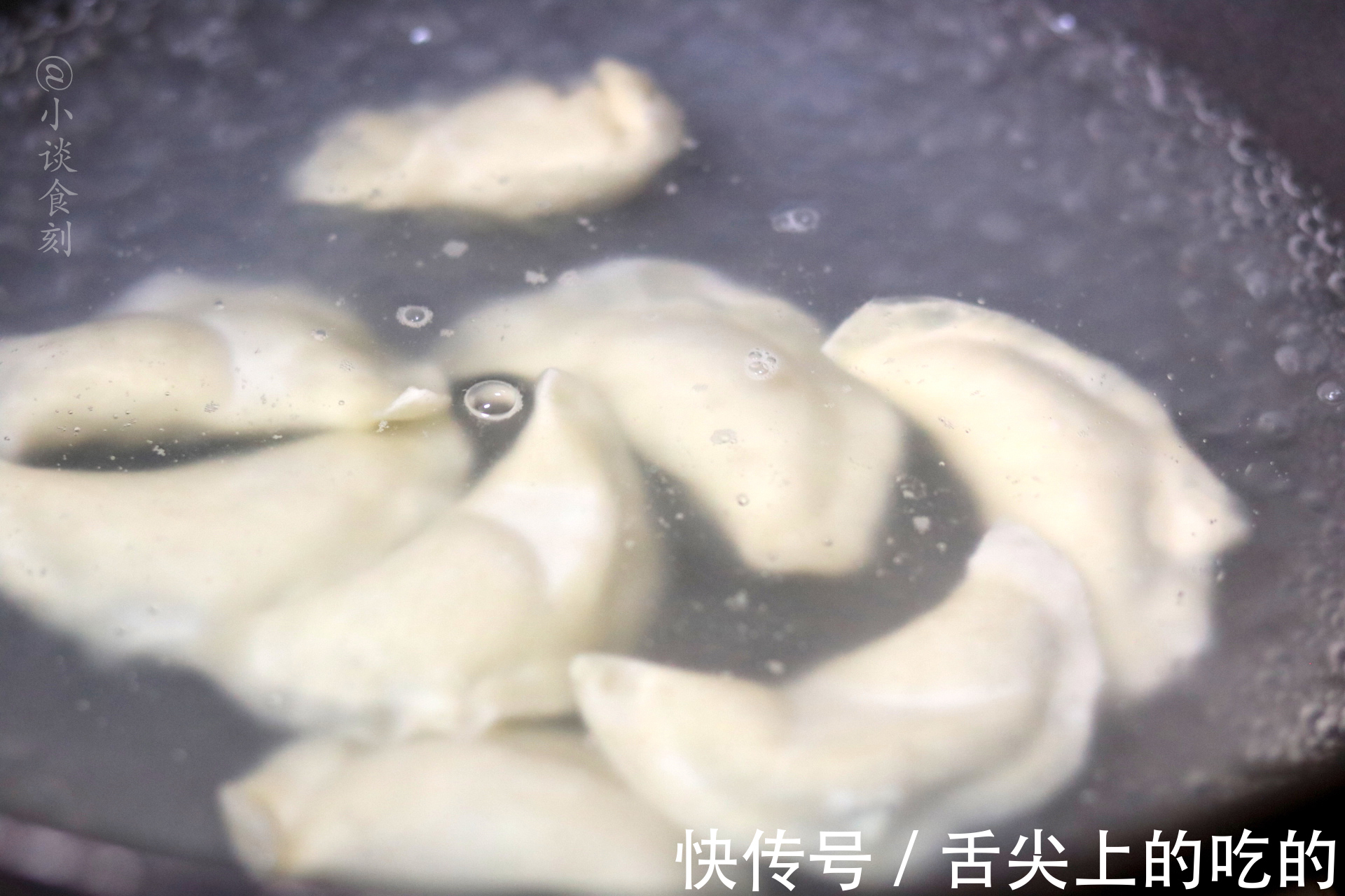 饺子|立秋将至,包饺子别用韭菜了,用此菜,滑嫩鲜美,比韭菜馅好吃