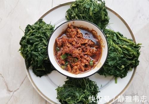 周末，家里来客人，做了一桌家常下酒菜，东北人看了肯定会流口水